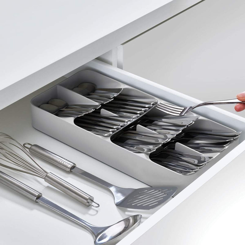 COMPACT CUTLERY ORGANIZER